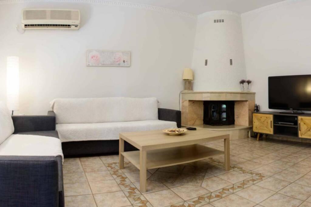 50 M Kerameikos Metro Cosy Luxury Apartment Athens Exterior photo